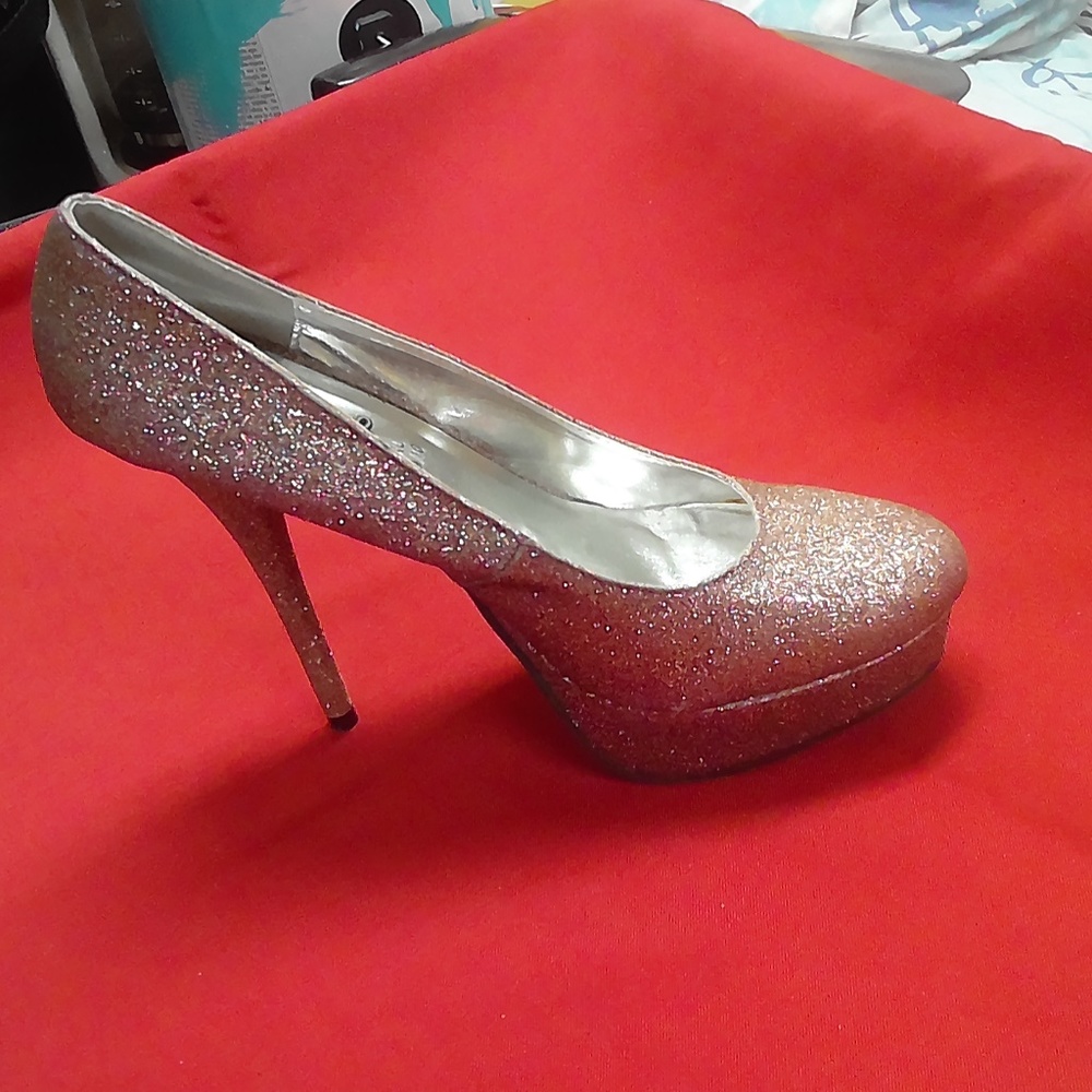 🌟Pink Glitter Heels